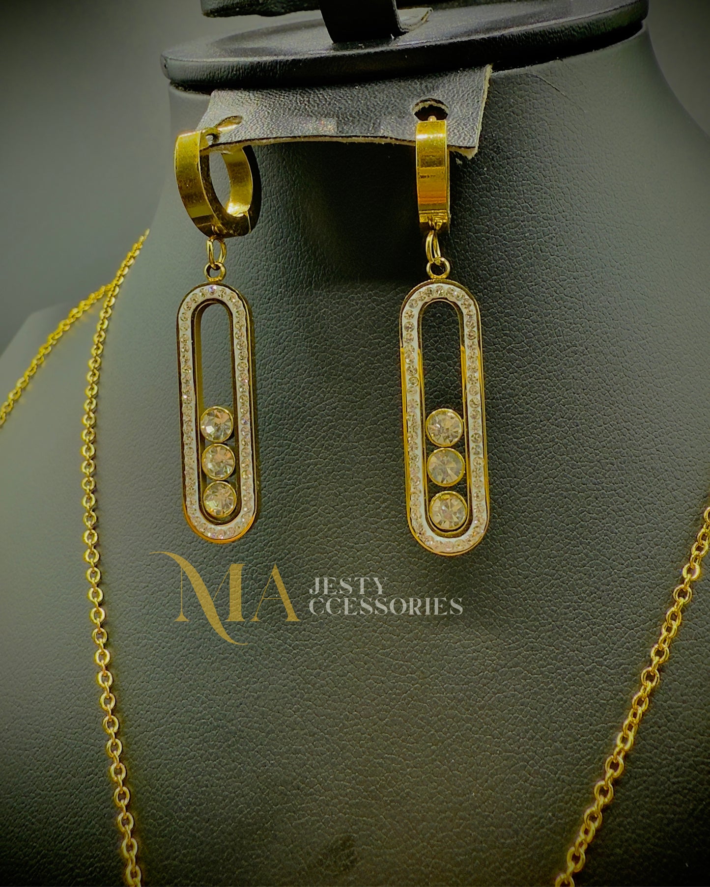 Parure MESSIKA Modèle 18k