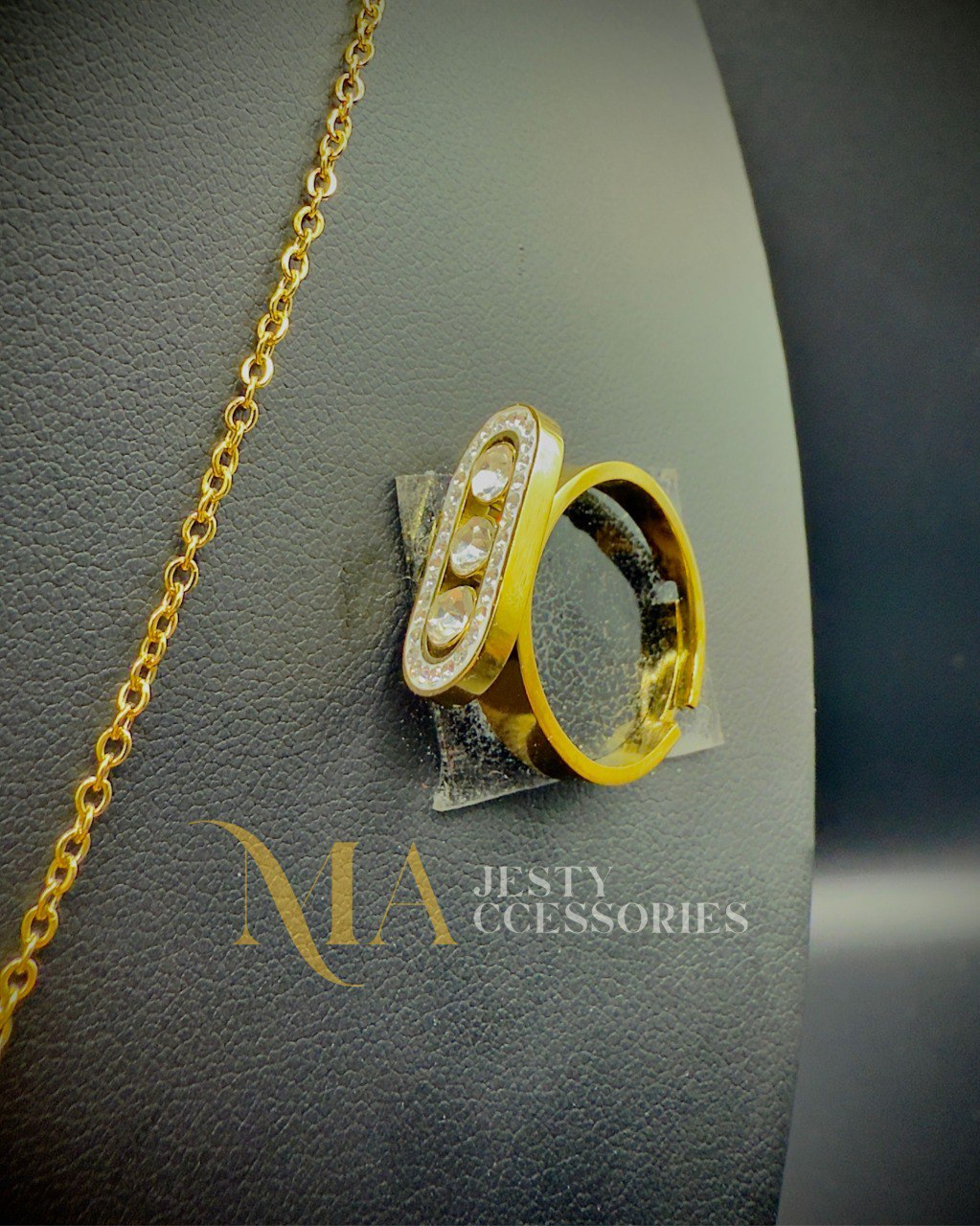 Parure MESSIKA Modèle 18k